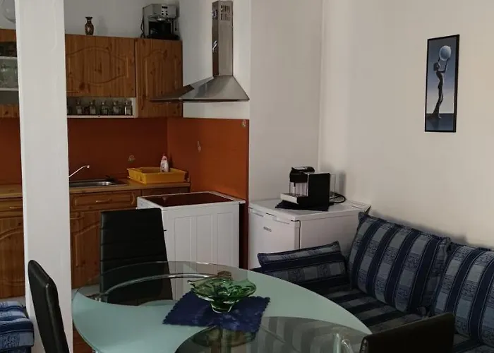 Apartman Hluboka Nad Vltavou 公寓 *